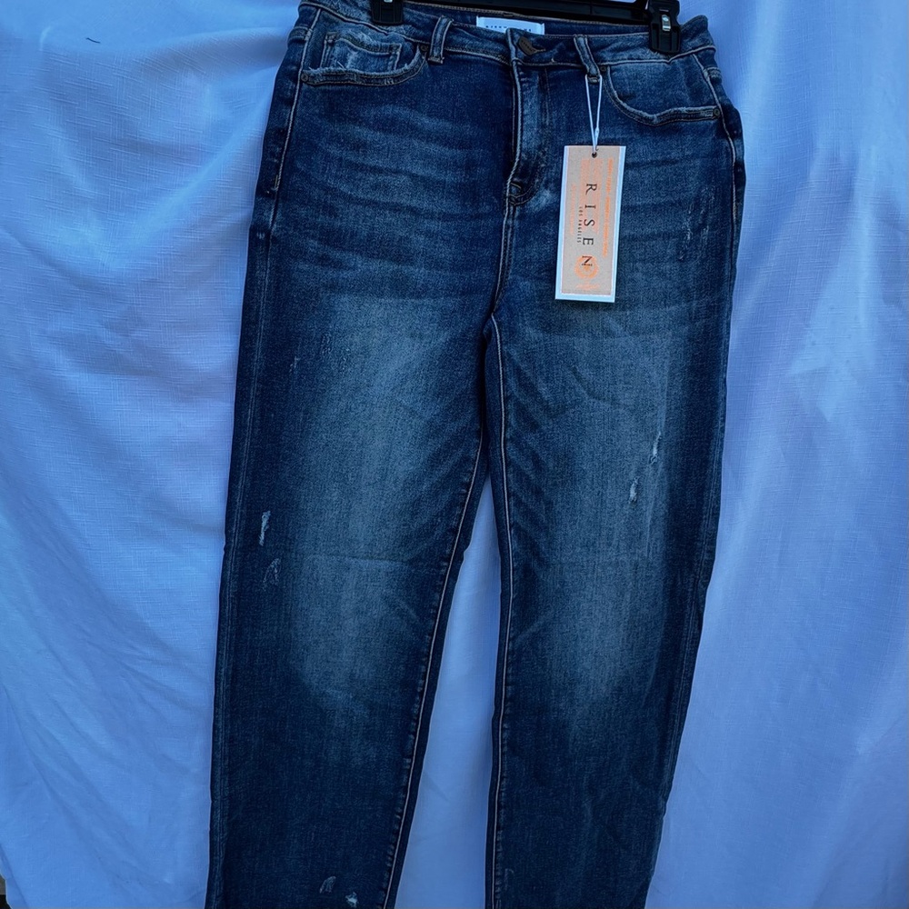 Risen Women's Classic Blue Straight Leg Jeans. comfortable, stretchy, fall jeans